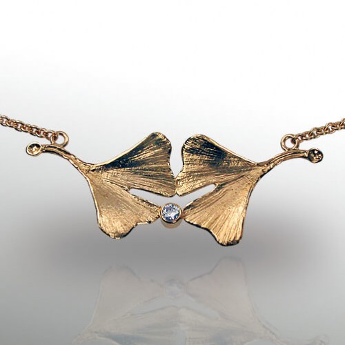 Collier Ginkgoschmuck 333 GG 2-Blätter Zirkonia